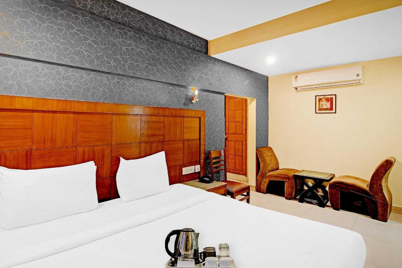 Townhouse The Grand Plaza Otel Haydarabad Dış mekan fotoğraf