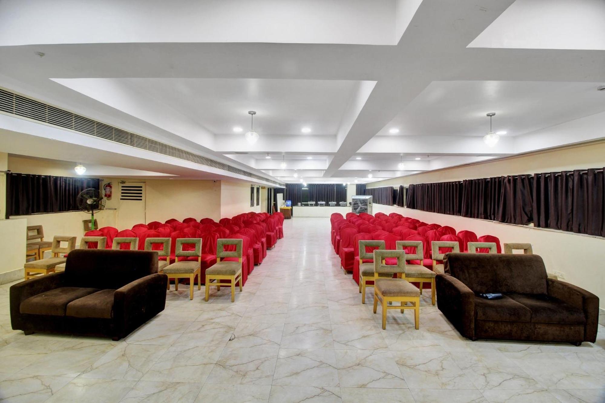 Townhouse The Grand Plaza Otel Haydarabad Dış mekan fotoğraf