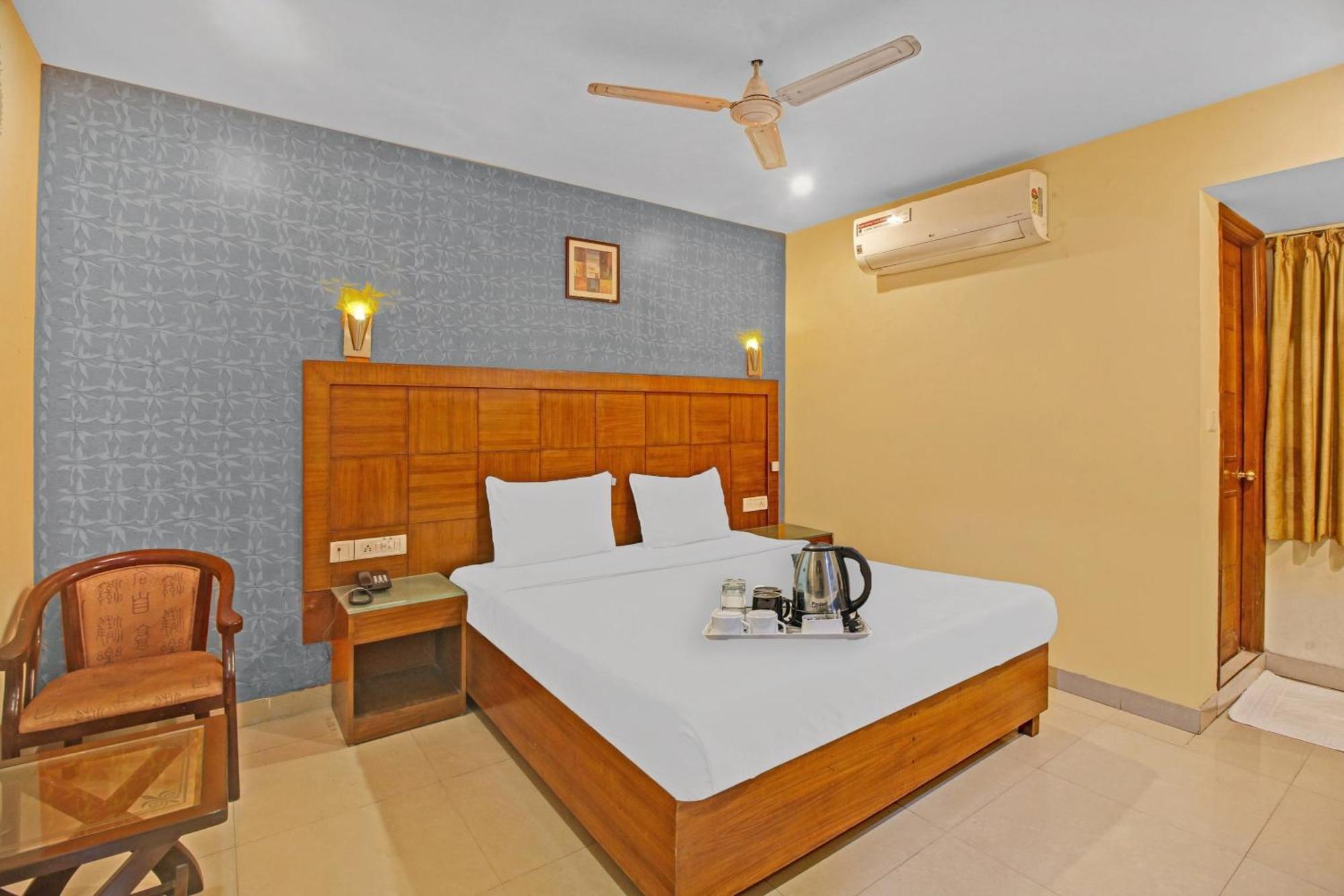 Townhouse The Grand Plaza Otel Haydarabad Dış mekan fotoğraf
